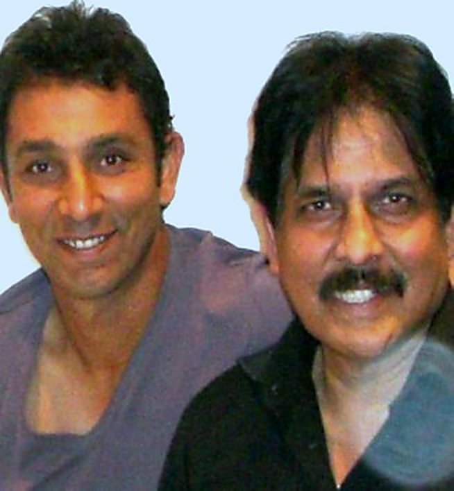Pakistan all-rounder Azhar Mahmood photographed with Sabbir Hossain at The Balti House